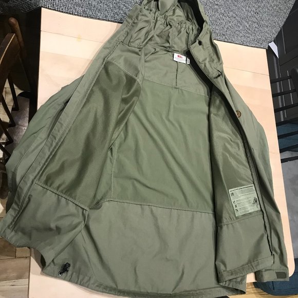 Fjallraven Abisko Lite Trekking Jacket - Picture 4 of 12
